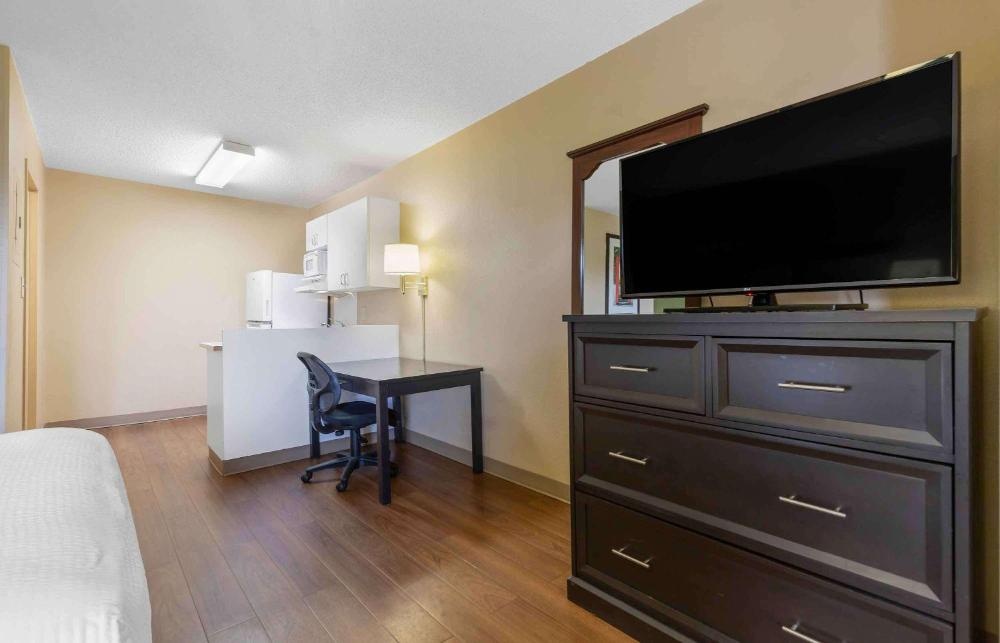 Extended Stay America Select Suites - Columbia - Ft. Jackson