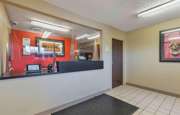 Extended Stay America Select Suites - Columbia - Ft. Jackson image 4